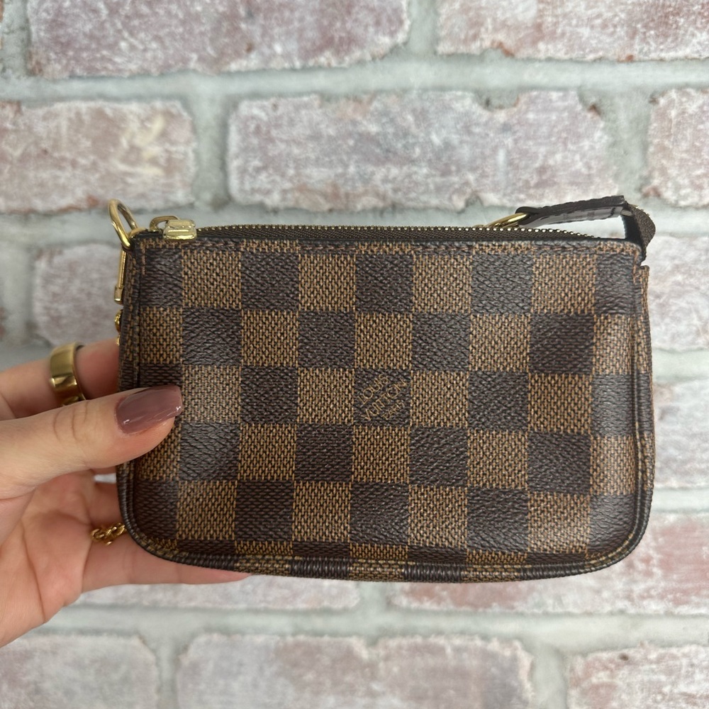 Louis Vuitton mini pochette damier ebene - Picture 6 of 14